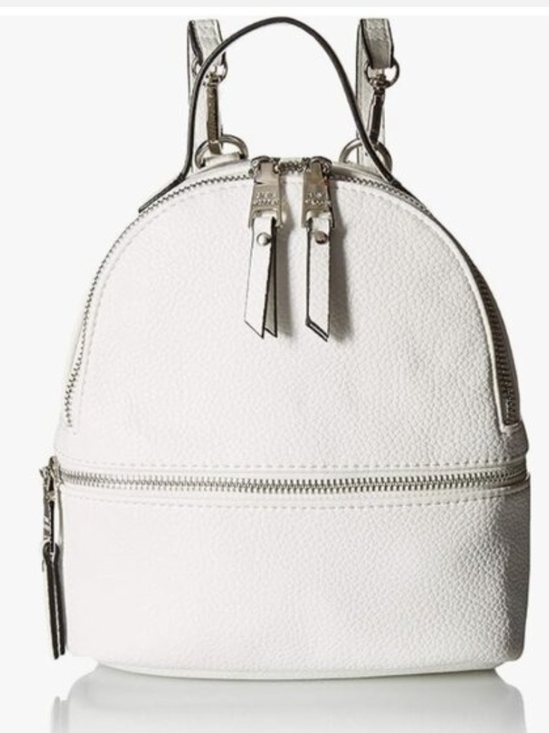 Steve Madden \